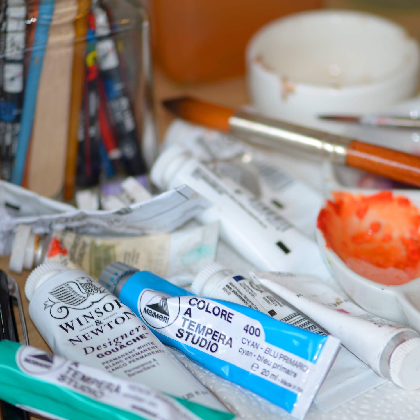 Creative art painting classes and mindful friendly workshops by Ella Que Artist